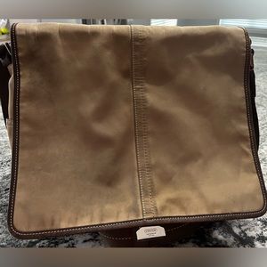 Pre-Owned Coach Messenger Bag - This bag is very durable and used for years.